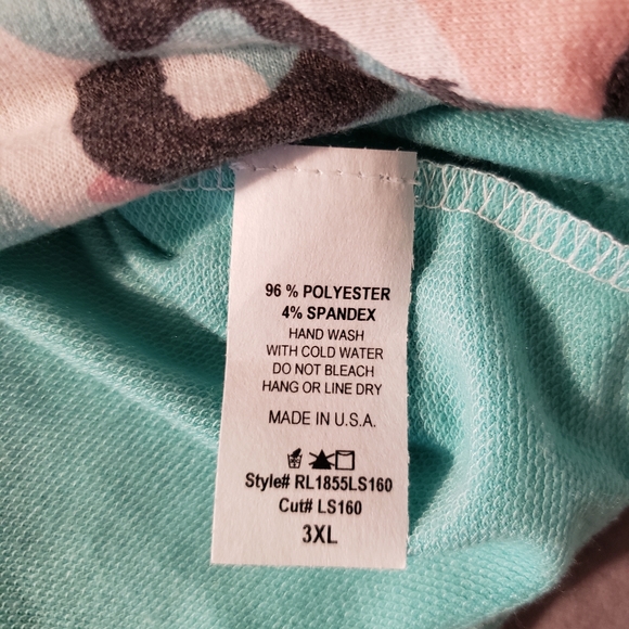 Plus Pastel/Mint Chevron Animal Print Top - Picture 3 of 4